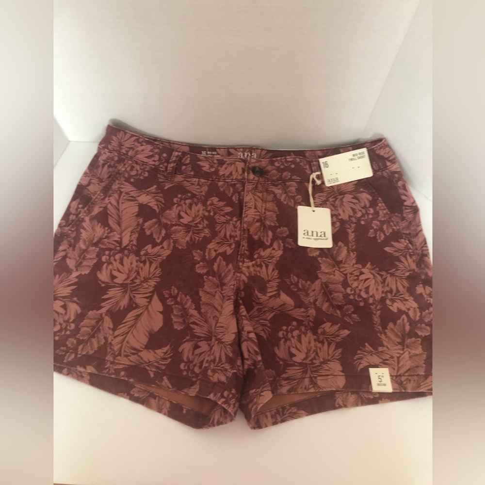 NWT A.N.A Mid-rise Twill Short